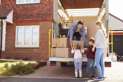 Professional packing and unpacking support for homes in Southwark