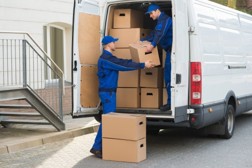 Removal van service for Southwark home moves